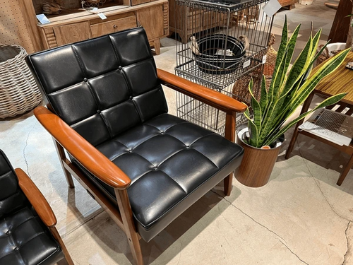 1 Seater Sofas