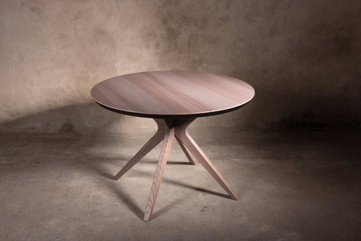 Round Center Tables